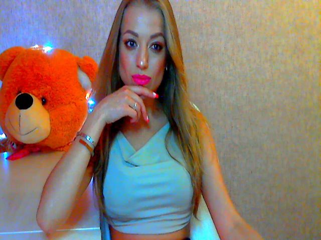 Live sex webcam photo for Hollyda #259691148