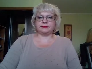 Live sex webcam photo for LOLA88888 #240586840