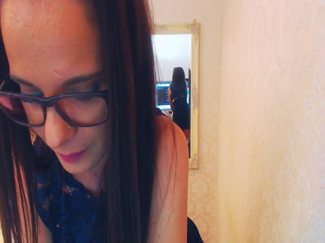 Live sex webcam photo for AlishaPacari #260940749