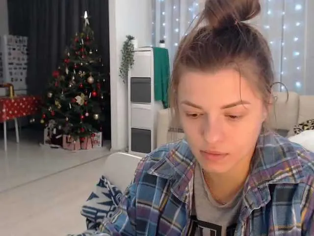 Live sex webcam photo for BugaGirls #240904177