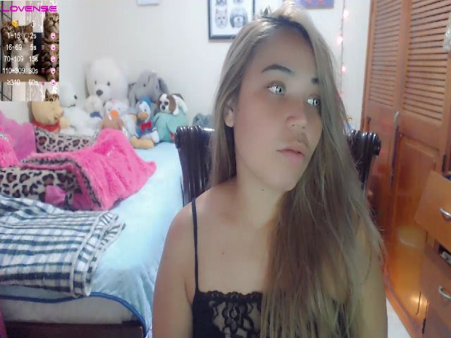 Live sex webcam photo for Meganhill_ #252891279