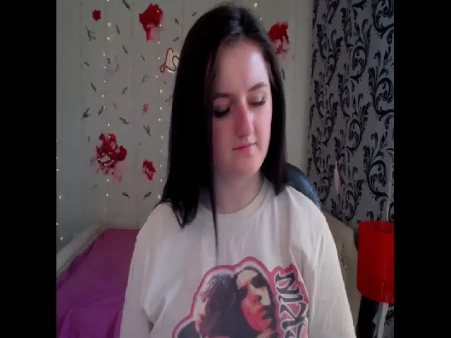 Live sex webcam photo for Pretty_N__ #257653035