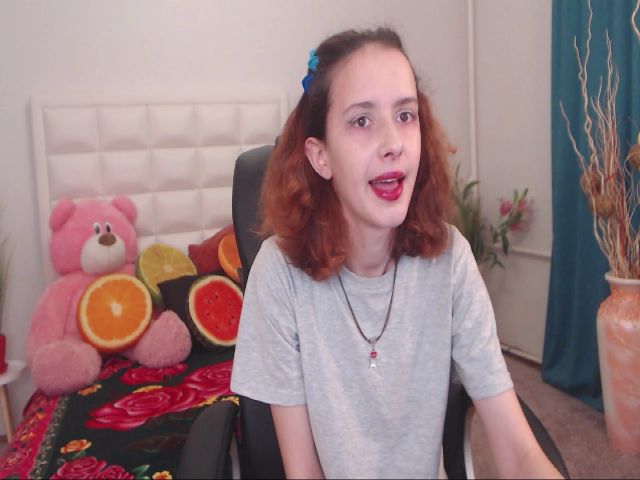 Live sex webcam photo for IrisNichols #257137200