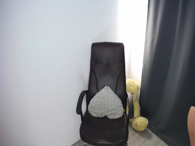 Live sex webcam photo for Clara4Love #252733142