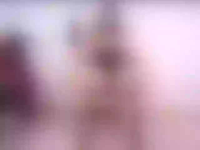 Live sex webcam photo for VivianneHot_x #287865332