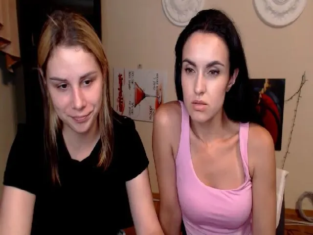 Live sex webcam photo for PolliMilk #255871277