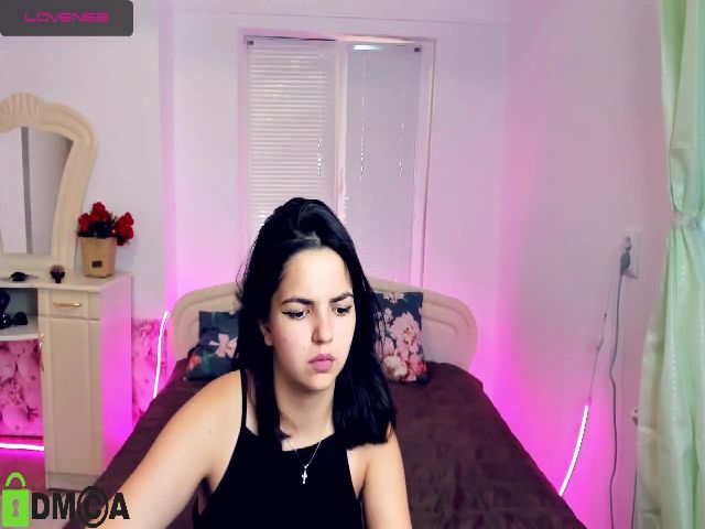 Live sex webcam photo for KortniLove #254047098