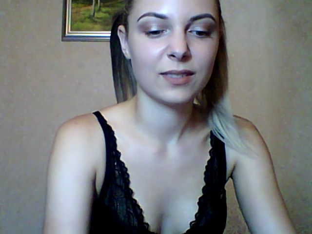 Live sex webcam photo for BreeAngel #255034052