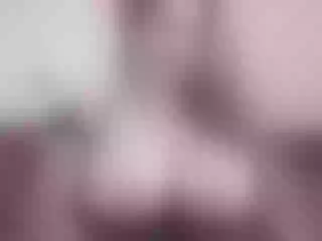 Live sex webcam photo for KinkyMyax #262553832