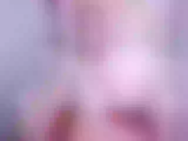Live sex webcam photo for CassieMilrose #259864995