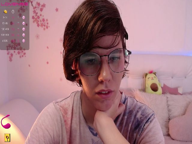 Live sex webcam photo for Eligos69 #260471326