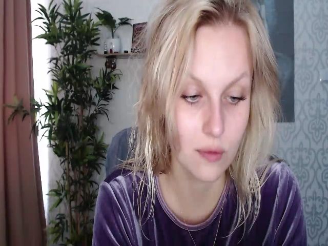 Live sex webcam photo for Dorina_xX #255925731