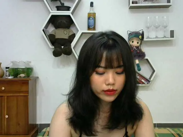 Live sex webcam photo for HahaNami #241632860