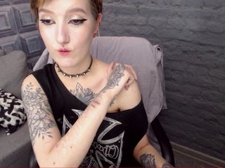 Live sex webcam photo for LynCollinsX #240779890