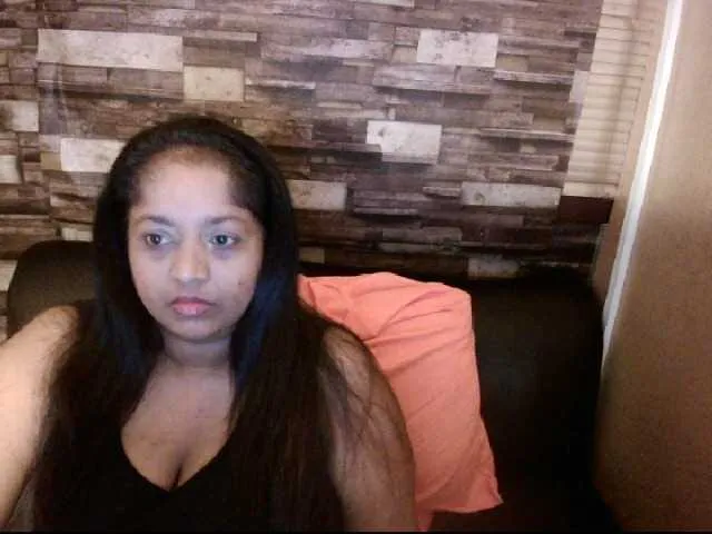 Live sex webcam photo for Indiantasha #287986005