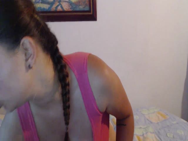 Live sex webcam photo for EmmaRoberrts #255439267