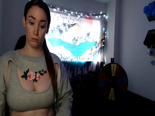 Live sex webcam photo for BostonBeckyy #254194058