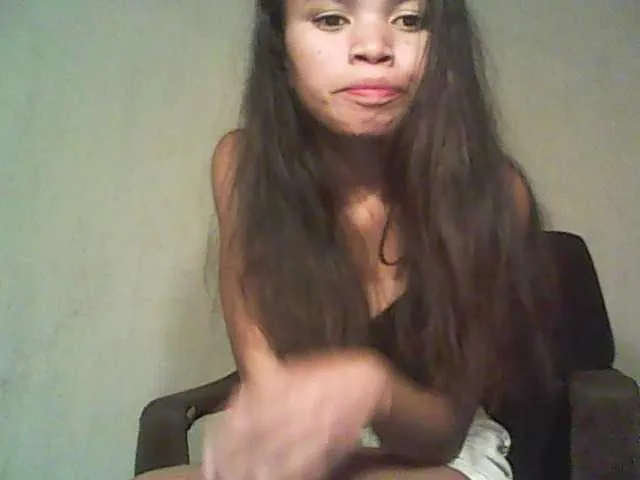Live sex webcam photo for Maelah #253865964