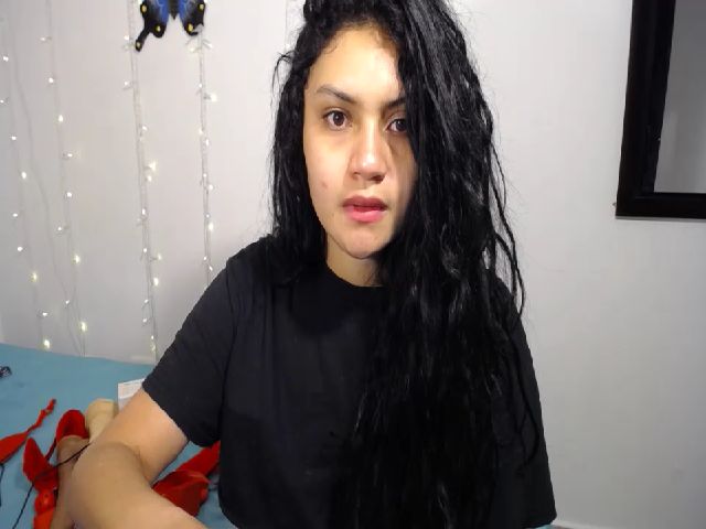 Live sex webcam photo for ANNPARDO #264802469