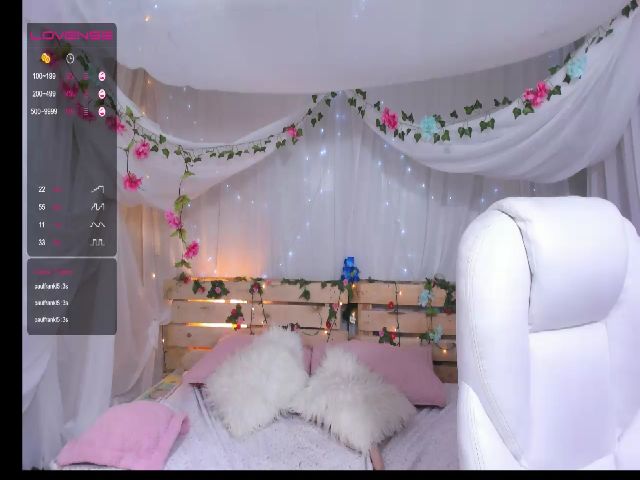 Live sex webcam photo for Victo_riia #255964709