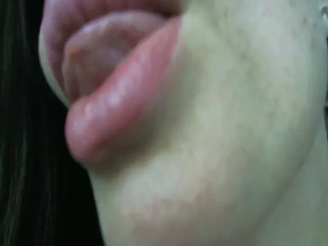 Live sex webcam photo for Whitepantherr #258076678