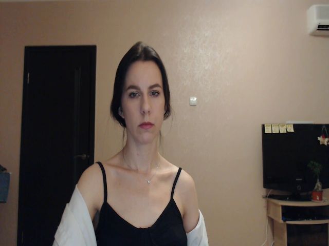 Live sex webcam photo for CandyJylie #255190586