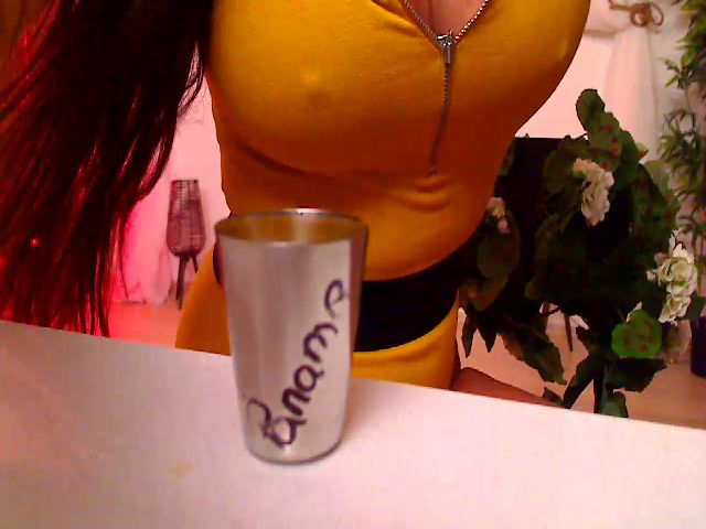 Live sex webcam photo for PoppyNaked #265321390