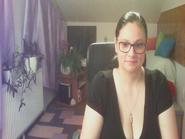 Live sex webcam photo for boosty4you #256473408