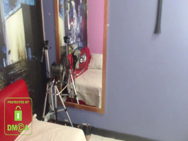 Live sex webcam photo for Jenifer_b #264452792