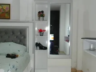 Live sex webcam photo for sharonDulce #240777056