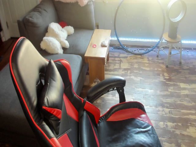 Live sex webcam photo for Janrubygirl #253153457