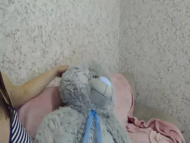 Live sex webcam photo for Quardiona #256279655