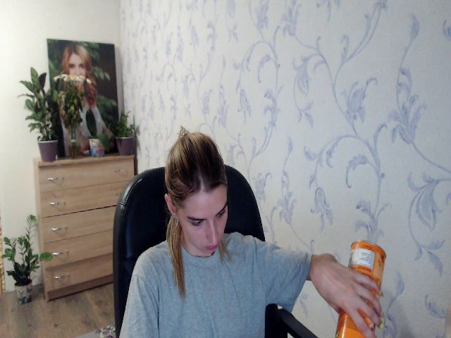 Live sex webcam photo for Springibabby #255151355