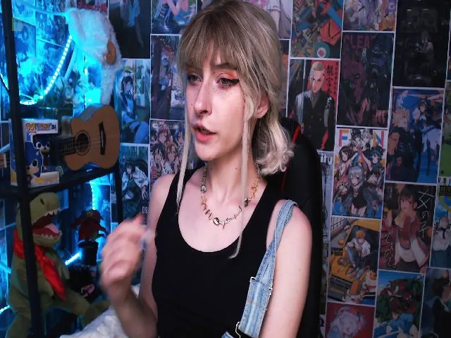 Live sex webcam photo for Manarose27 #260885800