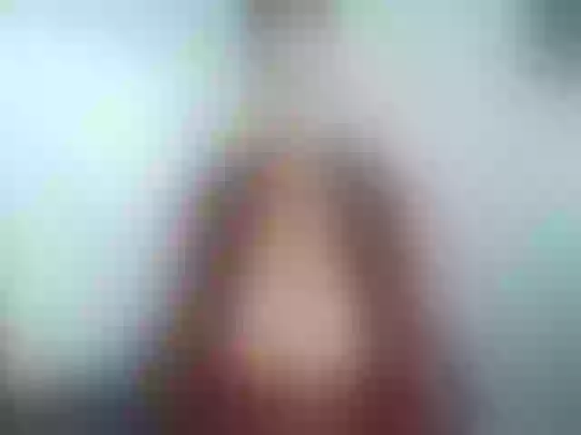 Live sex webcam photo for DollErotic69 #256025370