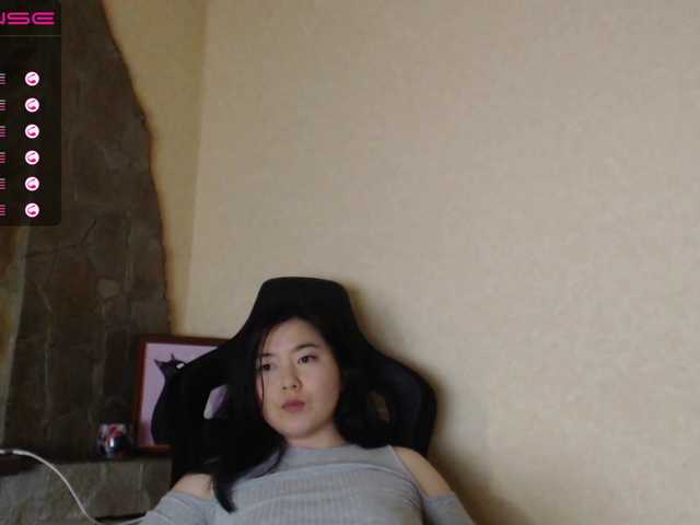 Live sex webcam photo for dasha922 #243038253