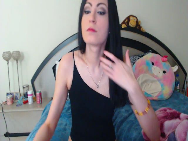 Live sex webcam photo for lyllla #264001979