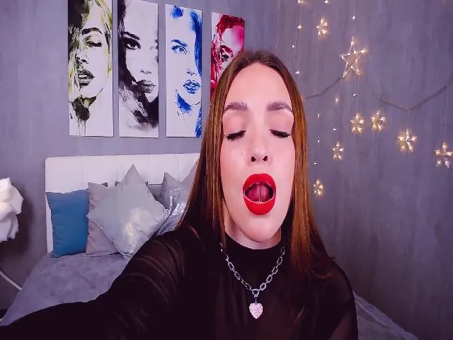 Live sex webcam photo for RosalieAnders #260416948