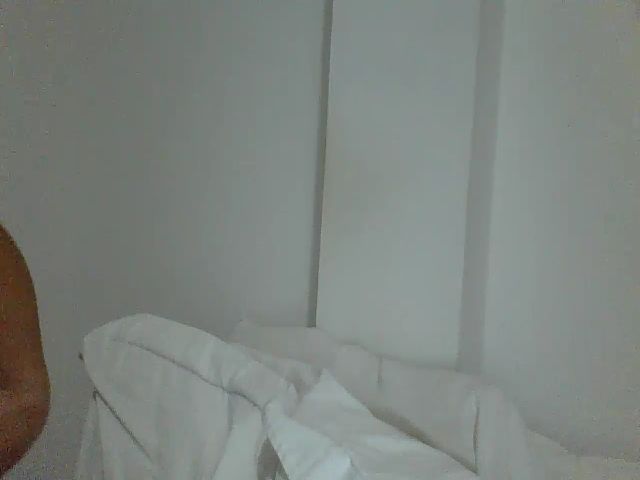 Live sex webcam photo for SweetLola01 #255294739