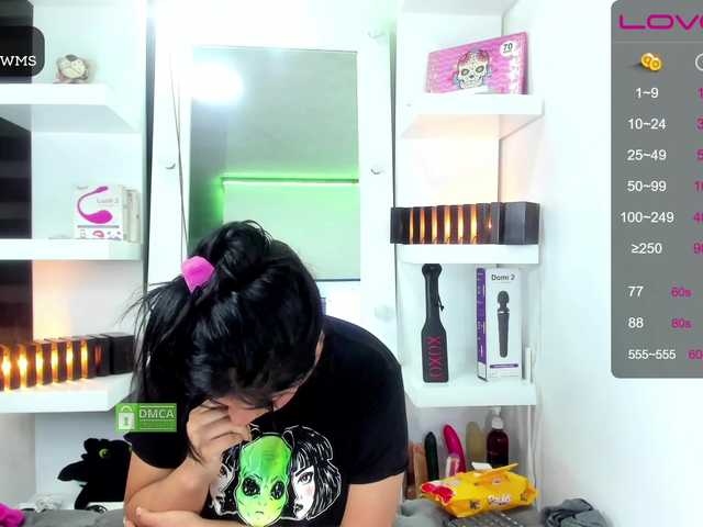 Live sex webcam photo for Sammy-18 #241937990