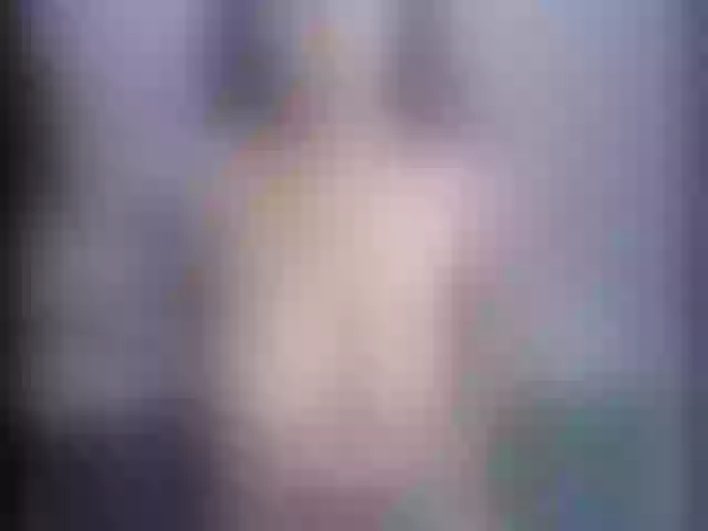 Live sex webcam photo for Sweeetx69 #261675605