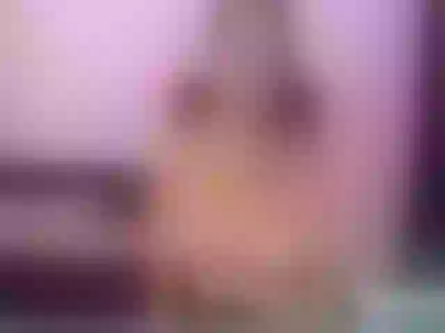 Live sex webcam photo for MaiiAngel #262313272