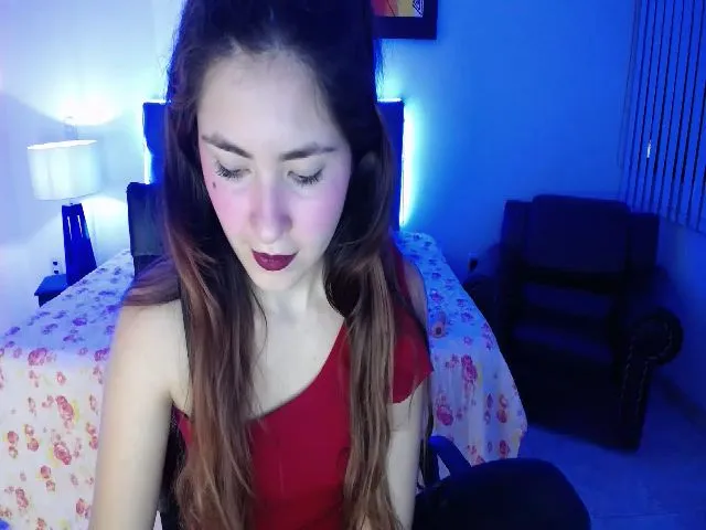 Live sex webcam photo for Jolieisabelle #254354148