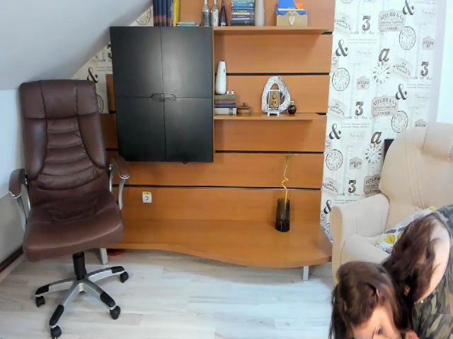 Live sex webcam photo for WendySugar #253734421