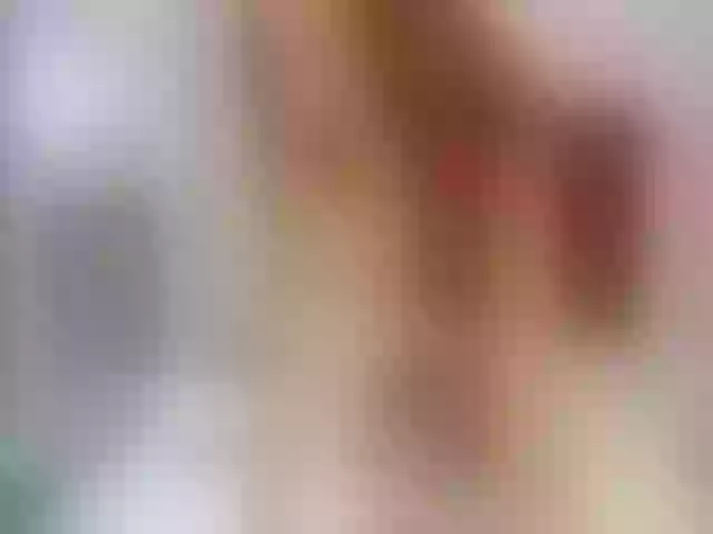 Live sex webcam photo for LittleRed2u #254668973