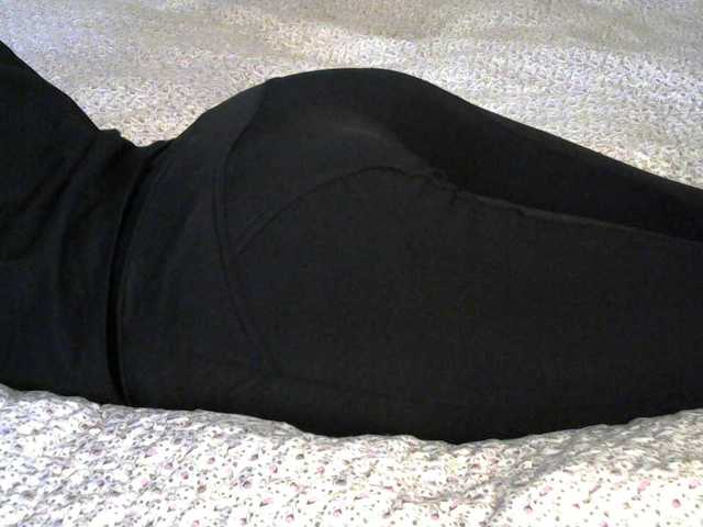 Live sex webcam photo for liZAAAZ #241068465