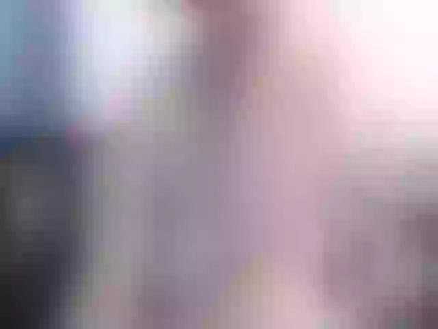 Live sex webcam photo for squirtblonde #254691451