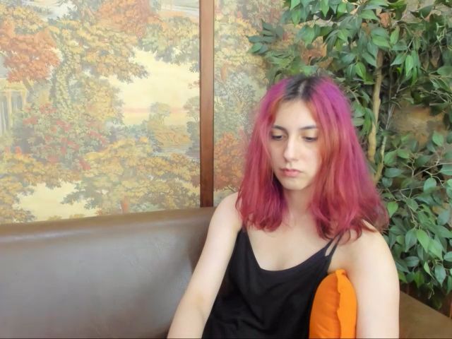 Live sex webcam photo for SarahBanks #261743611