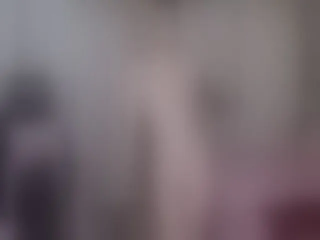 Live sex webcam photo for KenzieCams #256337012
