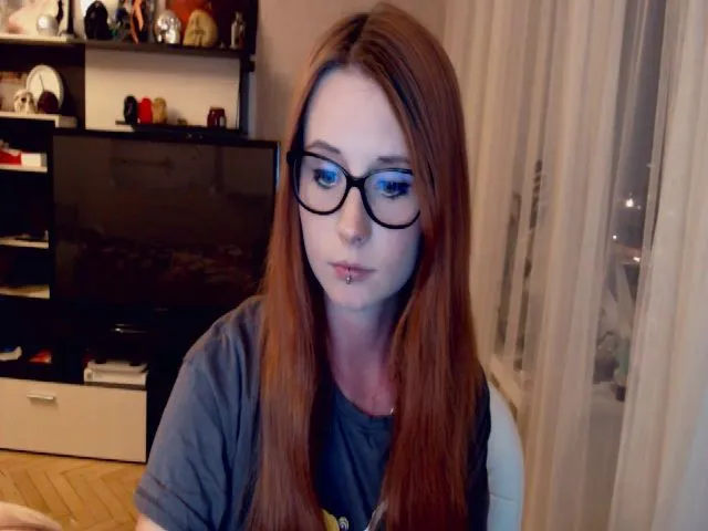 Live sex webcam photo for Klementina666 #265246845
